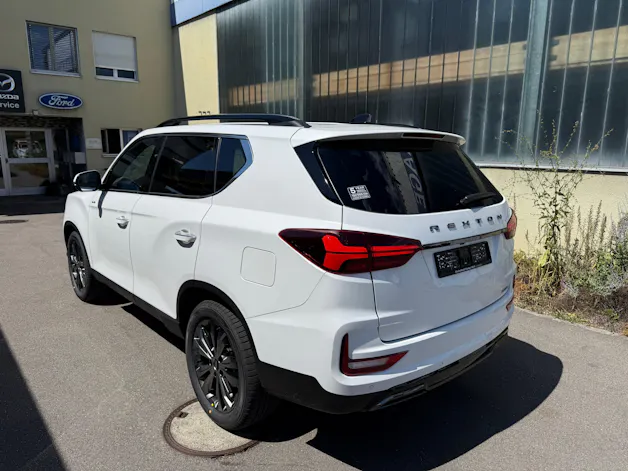 KGM -SsangYong Rexton 2.2 CRDi Blackline 4WD AT