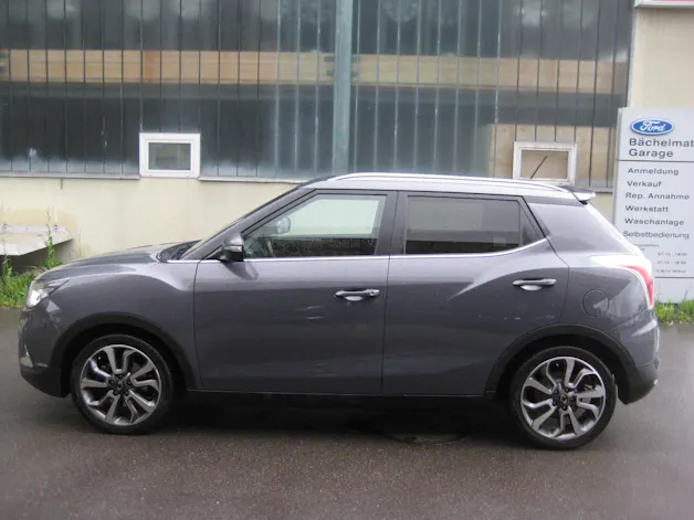 KGM -SsangYong Tivoli 1.6 e-XGi Sapphire 4WD Automatic