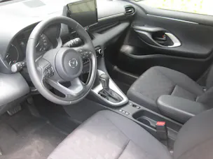Mazda 2 Hybrid Centre-line