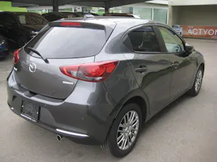 Mazda 2 SKYACTIV-G 90 Revolution Automat