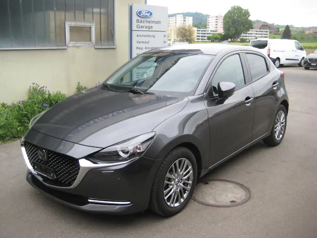 Mazda 2 SKYACTIV-G 90 Revolution Automat
