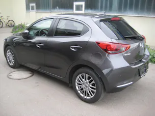 Mazda 2 SKYACTIV-G 90 Revolution Automat