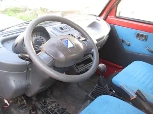 Piaggio 1.3-16V 4x2 Kipper