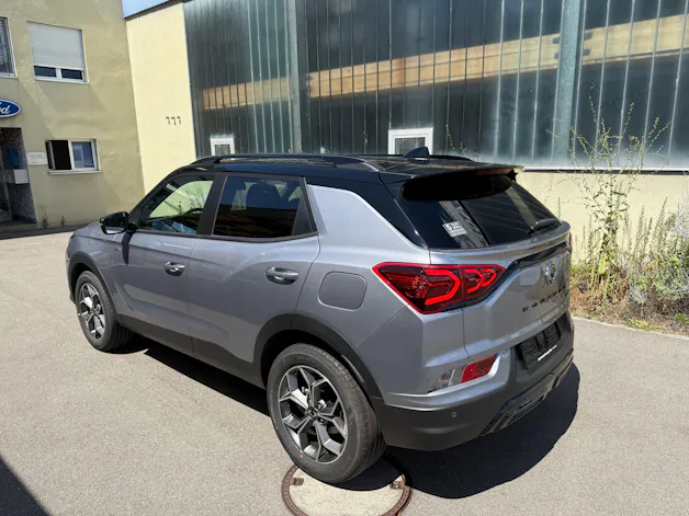 KGM -SsangYong Korando 1.5 T GDI Blackline 4WD Automat