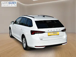 SKODA Octavia Combi 2.0 TDI DSG Selection