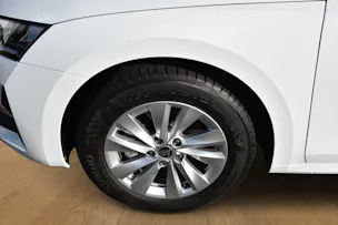SKODA Octavia Combi 2.0 TDI DSG Selection