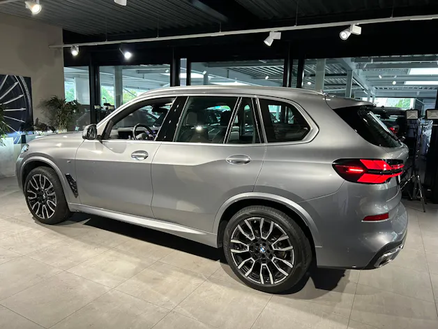 BMW X5 xDrive 48V 40d M Sport Steptronic