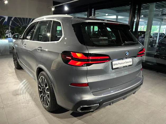 BMW X5 xDrive 48V 40d M Sport Steptronic