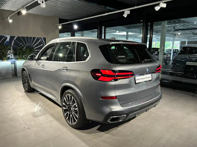 BMW X5 xDrive 48V 40d M Sport Steptronic
