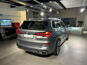 BMW X5 xDrive 48V 40d M Sport Steptronic