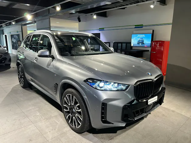 BMW X5 xDrive 48V 40d M Sport Steptronic