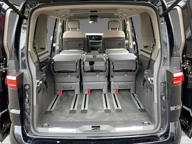 VW Multivan kurz 2.0 TDI Style DSG