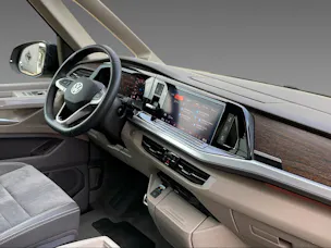 VW Multivan kurz 2.0 TDI Style DSG