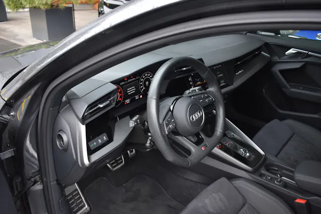 Audi RS3 Limousine 2.5 TSI quattro S-tronic