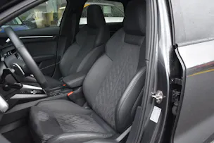 Audi RS3 Limousine 2.5 TSI quattro S-tronic