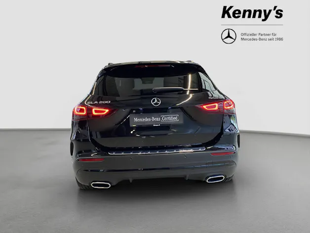 Mercedes-Benz GLA 200 AMG Line 4MATIC