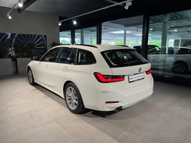 BMW 320d xDrive 48V Touring Steptronic
