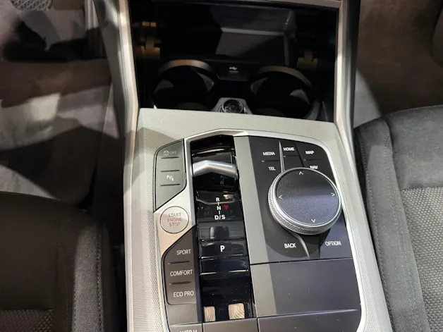 BMW 320d xDrive 48V Touring Steptronic