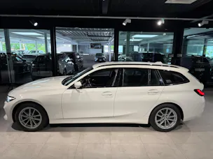 BMW 320d xDrive 48V Touring Steptronic