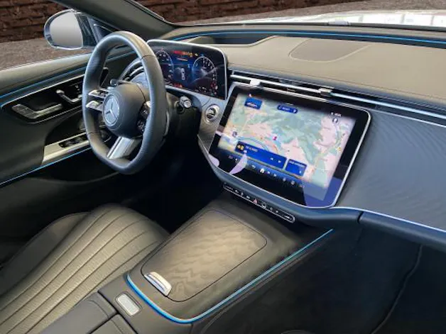 Mercedes-Benz E 300 e 9G-Tronic