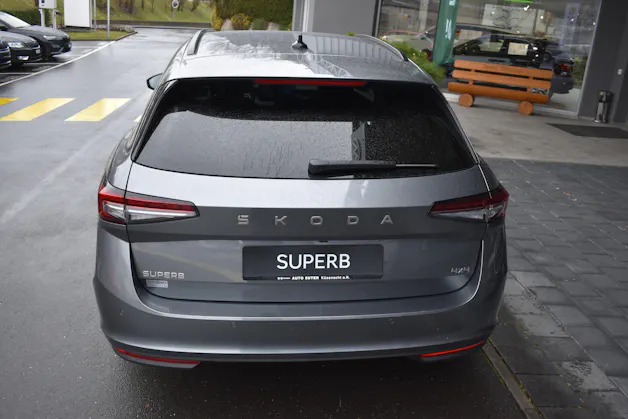 Škoda Superb Combi 2.0 TDi Selection 4x4 DSG