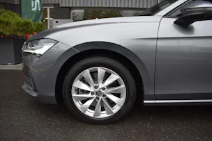 Škoda Superb Combi 2.0 TDi Selection 4x4 DSG