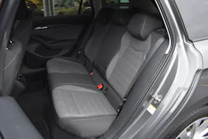 Škoda Superb Combi 2.0 TDi Selection 4x4 DSG