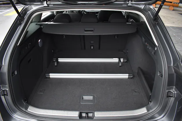 Škoda Superb Combi 2.0 TDi Selection 4x4 DSG