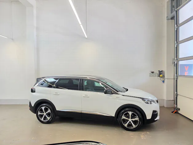 Peugeot 5008 1.5 BlueHDi GT Line EAT 7 Sitzplätze