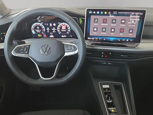 VW Golf 1.5 e TSI mHEV Value DSG