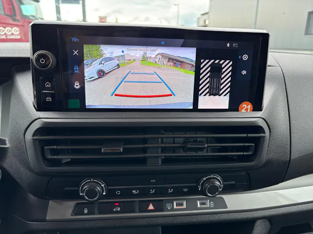 Peugeot Expert 2.2 BlueHDi 150 S&S Standard EAT8