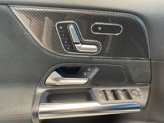 Mercedes-Benz GLA 35 AMG 4MATIC