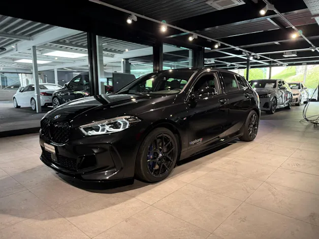 BMW M135i xDrive Steptronic