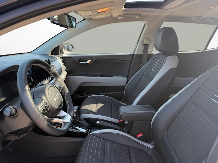image du véhicule KIA STONIC