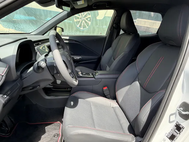 Lexus LBX 1.5 Hybrid Emotion