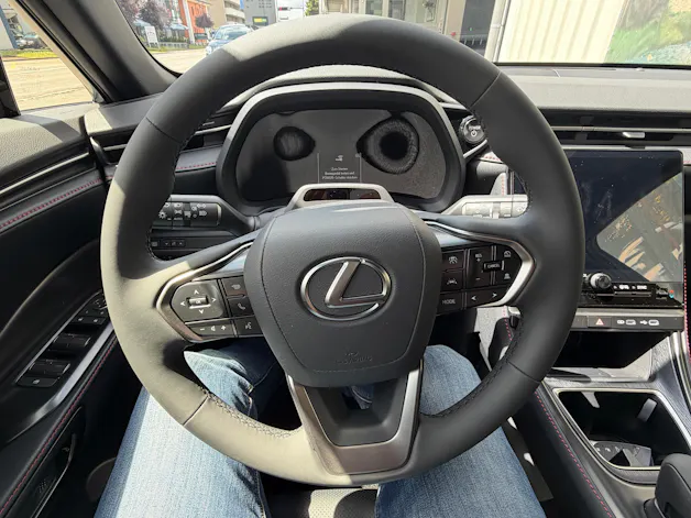 Lexus LBX 1.5 Hybrid Emotion