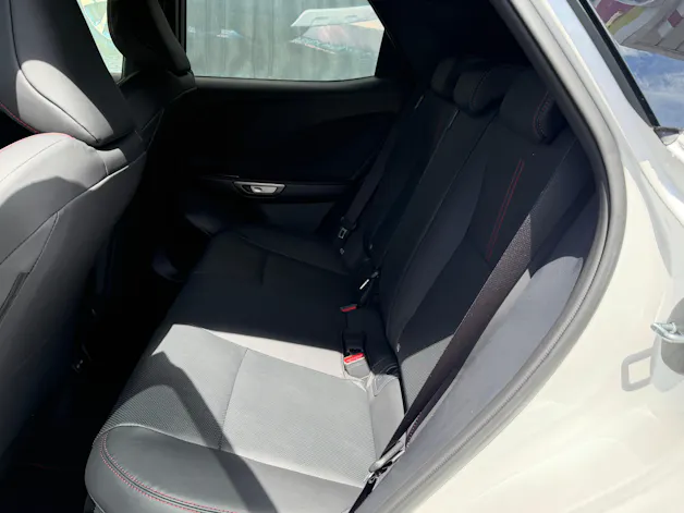 Lexus LBX 1.5 Hybrid Emotion