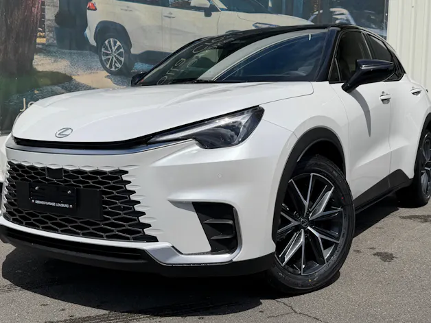 Lexus LBX 1.5 Hybrid Emotion