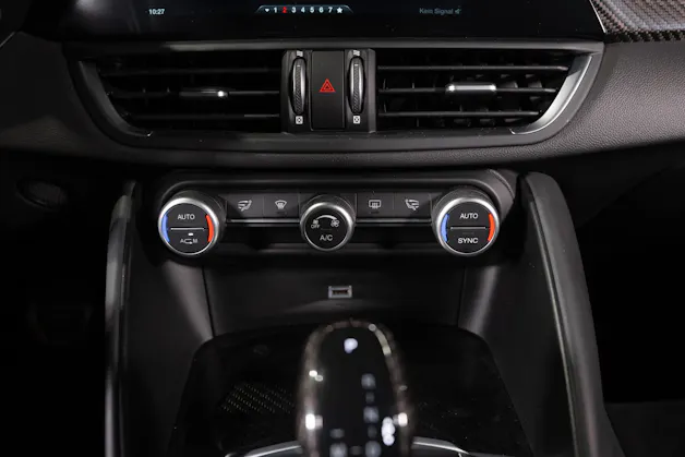 Alfa Romeo Giulia 2.9 V6 Biturbo Quadrifoglio