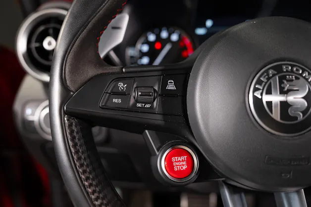 Alfa Romeo Giulia 2.9 V6 Biturbo Quadrifoglio