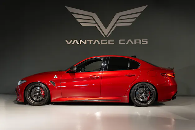 Alfa Romeo Giulia 2.9 V6 Biturbo Quadrifoglio