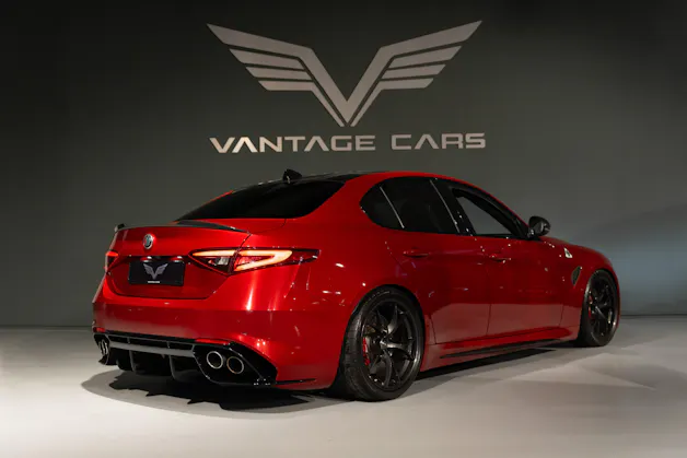 Alfa Romeo Giulia 2.9 V6 Biturbo Quadrifoglio