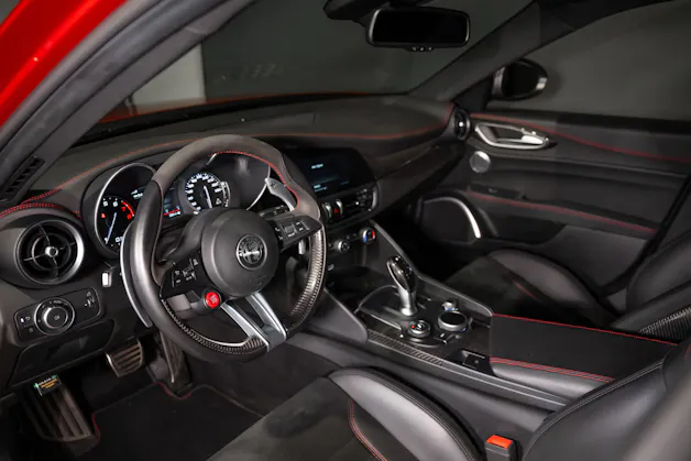 Alfa Romeo Giulia 2.9 V6 Biturbo Quadrifoglio