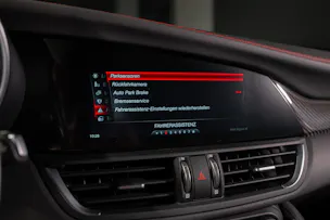 Alfa Romeo Giulia 2.9 V6 Biturbo Quadrifoglio