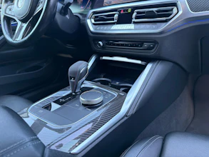 https://vehicle.imgix.net/4315062/0ef8f386-45de-4be1-afb8-72344edf2132.jpg