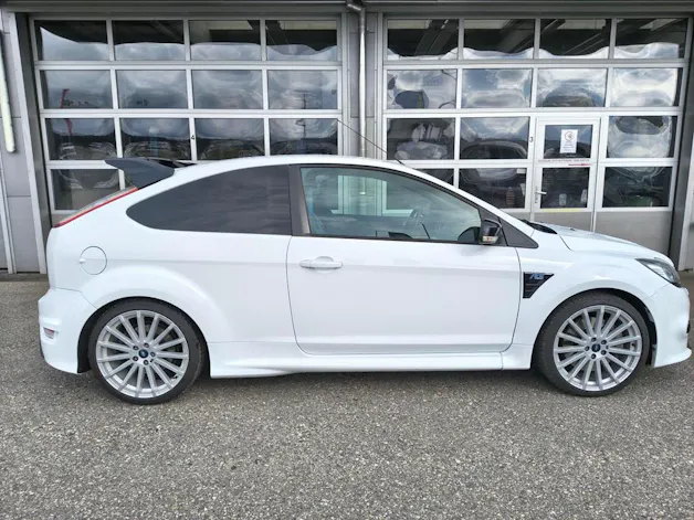 Ford Focus 2.5i Turbo RS