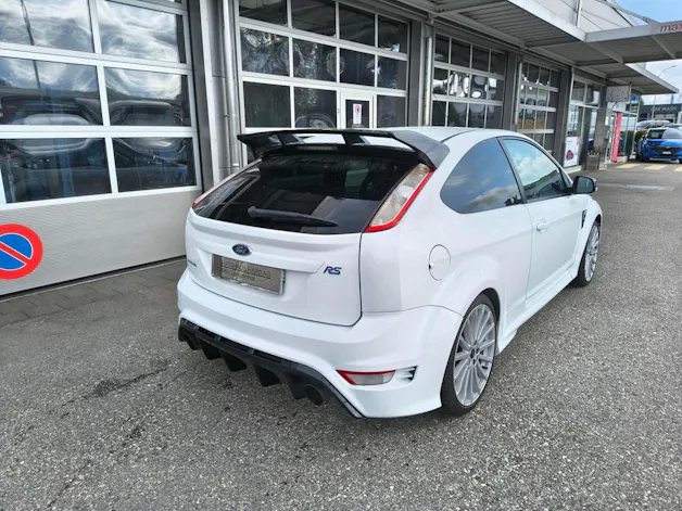 Ford Focus 2.5i Turbo RS