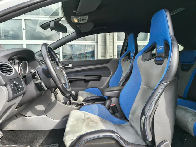 Ford Focus 2.5i Turbo RS
