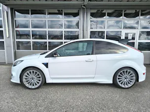 Ford Focus 2.5i Turbo RS