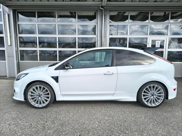 Ford Focus 2.5i Turbo RS